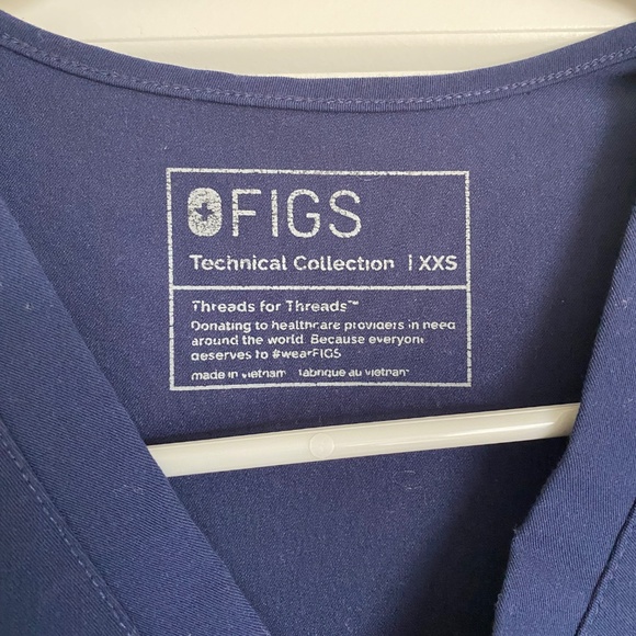 FIGS Women's Caterina One-Pocket Scrub Top XXS Regular Navy - Picture 6 of 7